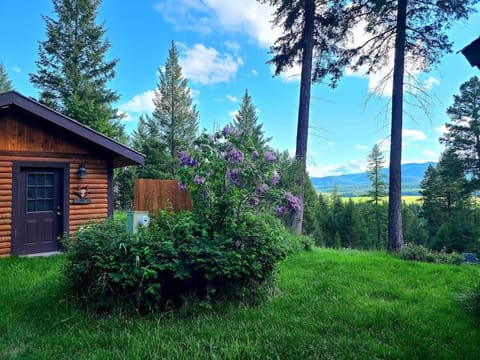 KM Ranch Hideaway Cabin Cabin in Whitefish