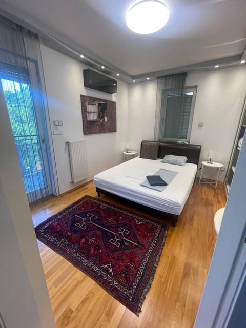 Bed, Photo of the whole room, Bedroom, air conditioner