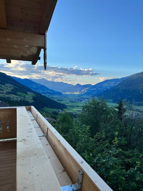 Property building, View (from property/room), Balcony/Terrace, Mountain view