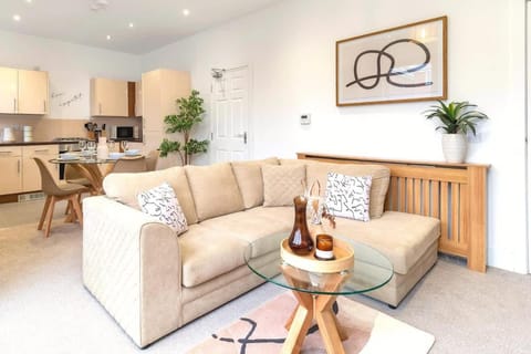 Balfour House House in Stoke-on-Trent