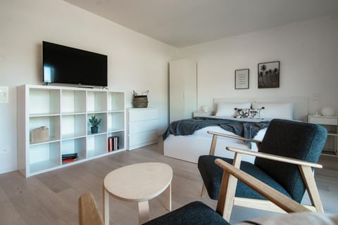 La Palma 1 by Quokka 360 - modern panoramic lake view flat Apartment in Lugano