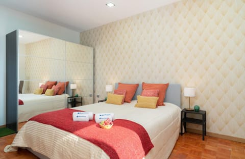 Bed, Bedroom