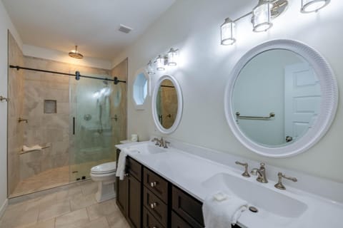 Shore Beats Work House in Tybee Island