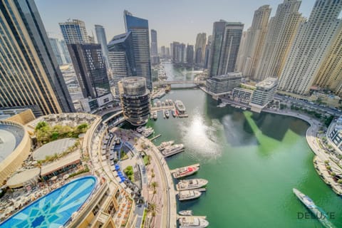 Property building, Lake view, River view, Swimming pool