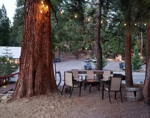 Miners Suite-Centrally Located in Shaver Lake House in Shaver Lake