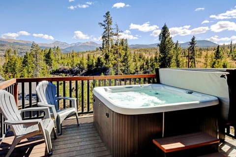 Hot Tub, Mountain view