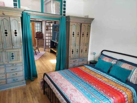 Boho hip bungalow in Old Bisbee House in Bisbee