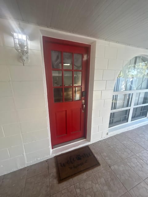 2 Bedrooms Vacation Home House in Citrus Park