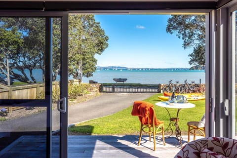 Seaside on Waiheke - Stay Waiheke Inn in Auckland Region