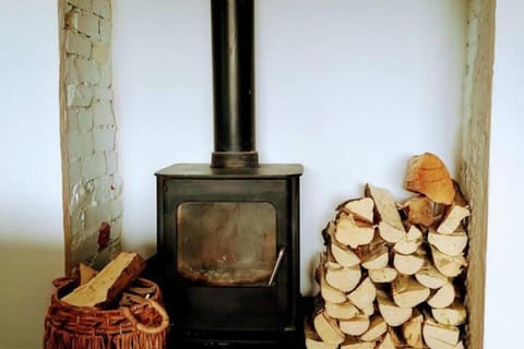 3 Bed Cottage-Sleeps 6-Country Views-Pet friendly House in Washington