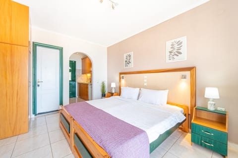 Property building, Living room, Bedroom