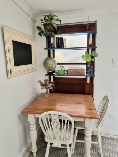 Bedroom, Internal: Not applicable to any particular room