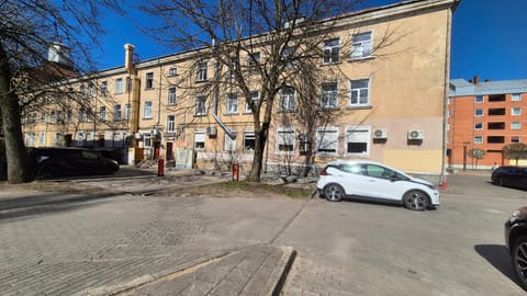Property building, Facade/entrance, Inner courtyard view
