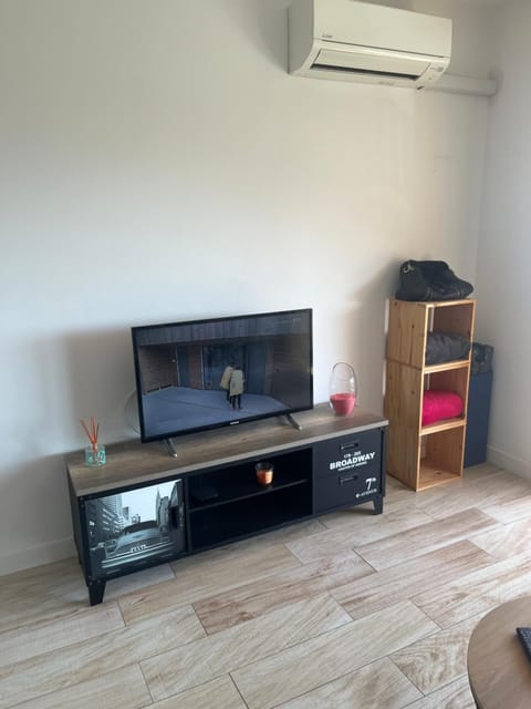 SUPERBE APPARTEMENT FACE AUX ILES SANGUINAIRES Apartment in Ajaccio