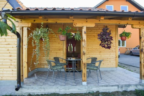 Brvnara Brkovic 2 Apartment in Zlatibor District, Serbia