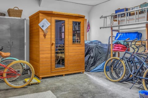 La Dolce Vita House in Pacific City