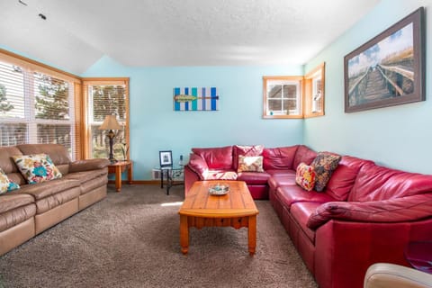 Islander House in Pacific City