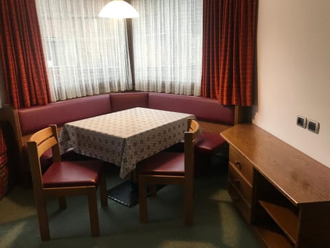 Niki Appartments Apartment in San Candido