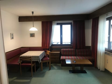 Niki Appartments Apartment in San Candido