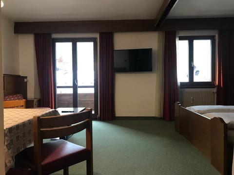 Niki Appartments Apartment in San Candido