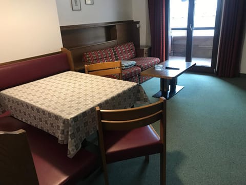 Niki Appartments Apartment in San Candido