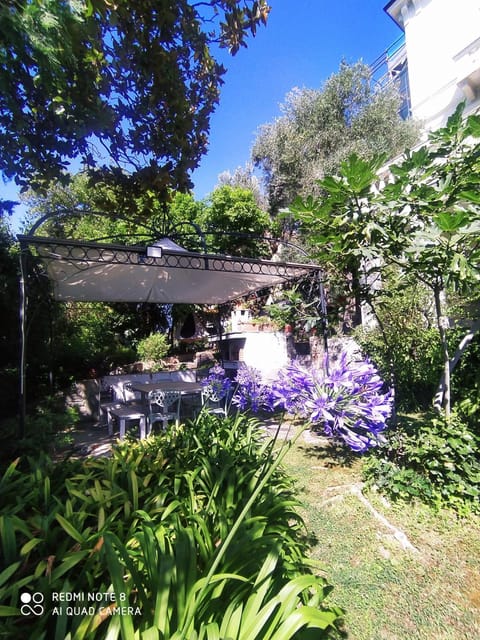 Pergolato suite Apartment in Sanremo