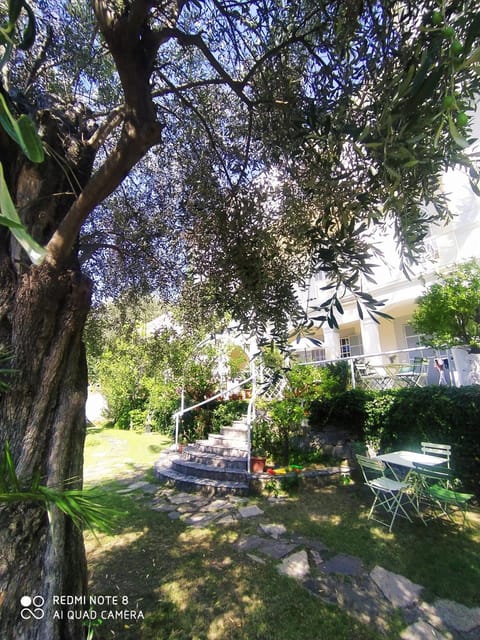 Pergolato suite Apartment in Sanremo