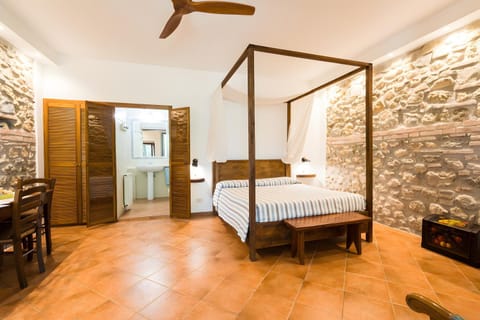 Living room, Bedroom