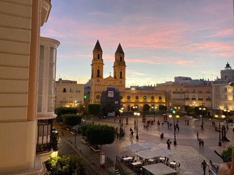 Property building, Street view