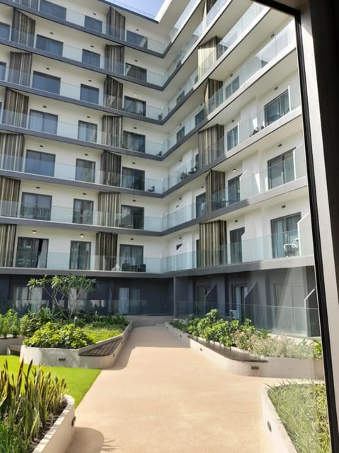 Property building, Inner courtyard view