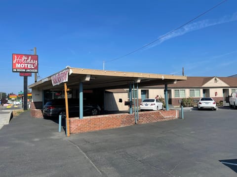 Property building, Street view