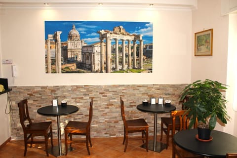 Living room, Decorative detail