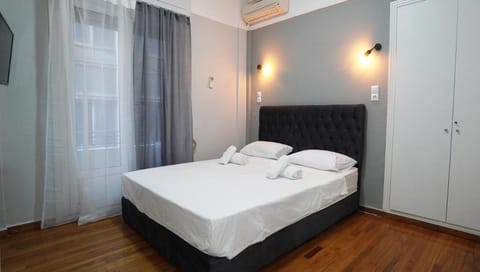 Bed, Photo of the whole room, Bedroom, towels, wardrobe