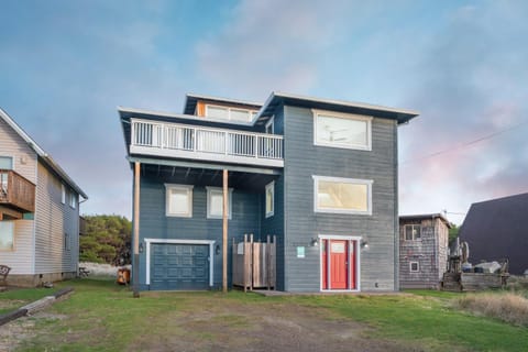 Sunset Shores House in Pacific City