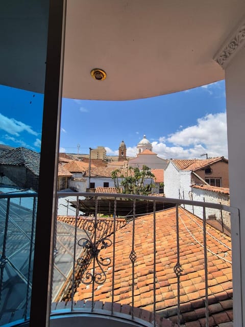 Balcony/Terrace, City view, Street view