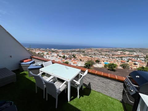 Natural landscape, View (from property/room), Balcony/Terrace, Sea view