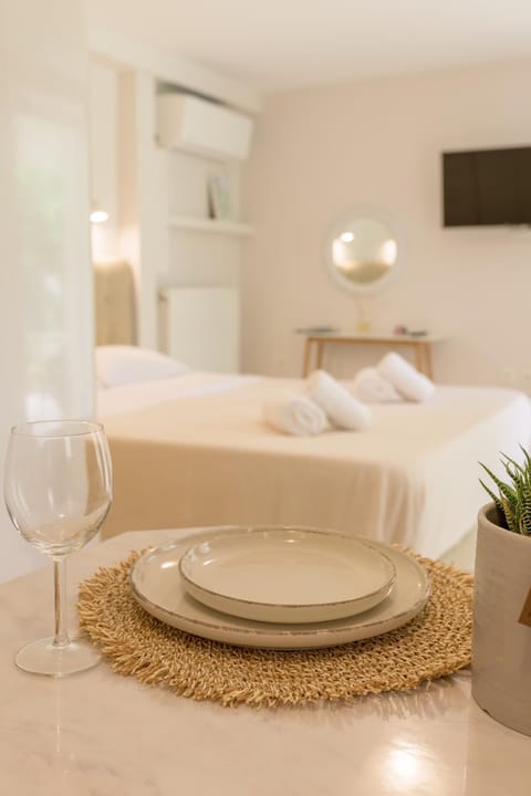 CACTUS - Blooming Garden Apartments Apartment in Messenia