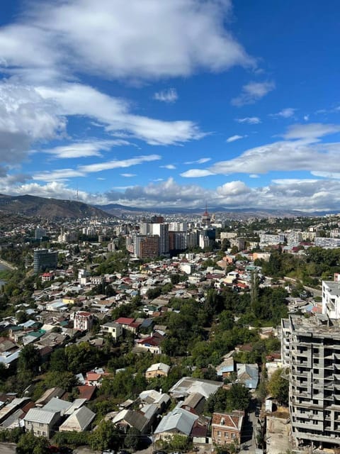 Day, Neighbourhood
