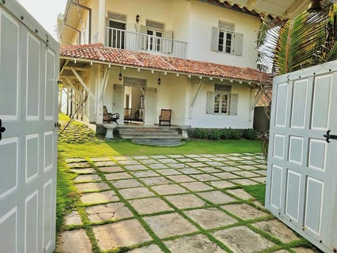 Property building, Garden