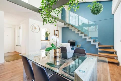 Domus: modern Loft in the center of Parma House in Parma