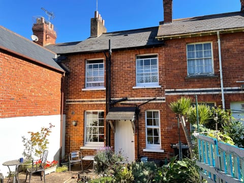 Property building, Garden view