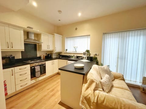 Liverpool Townhouse - 5 bedroom, great transport links House in Liverpool