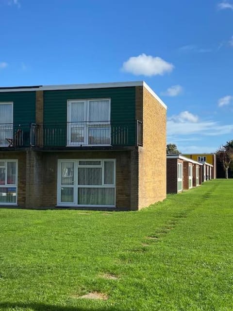 Property building, Garden view