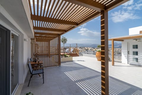 View (from property/room), Balcony/Terrace