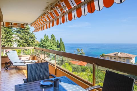 "La Cuse" Vue Mer Imprenable, Calme, Parking Apartment in Menton