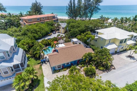 Lazy Daze House in Holmes Beach