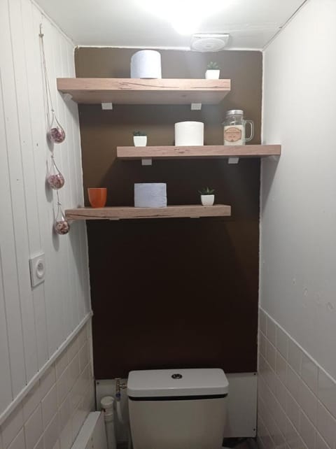 Appartement cosy avec son charme ancien. Apartment in Haute-Savoie