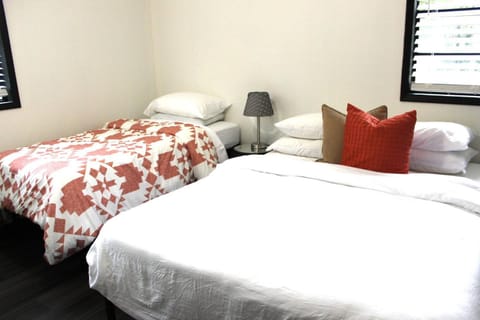 Simply Enough Apartment in McDonough