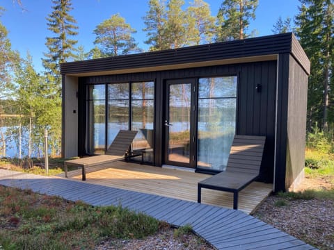 Property building, Patio, Day, Natural landscape