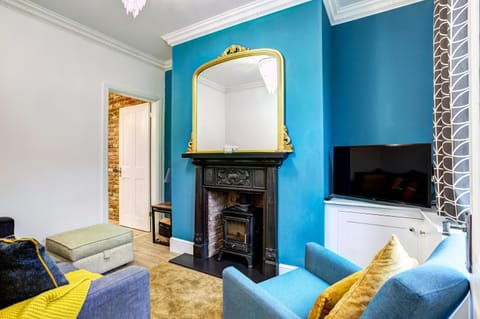 Living room, Seating area, flat iron